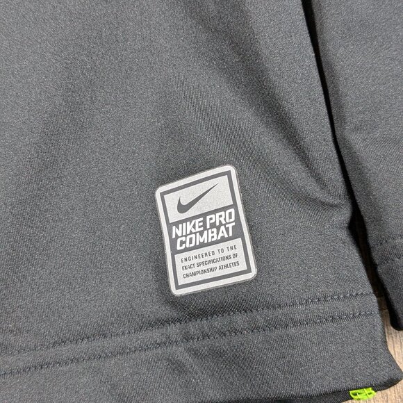 Nike Pro Combat Fitted Hyperwarm Dri-Fit Max Compression Shirt Mens Large Black - Picture 4 of 10
